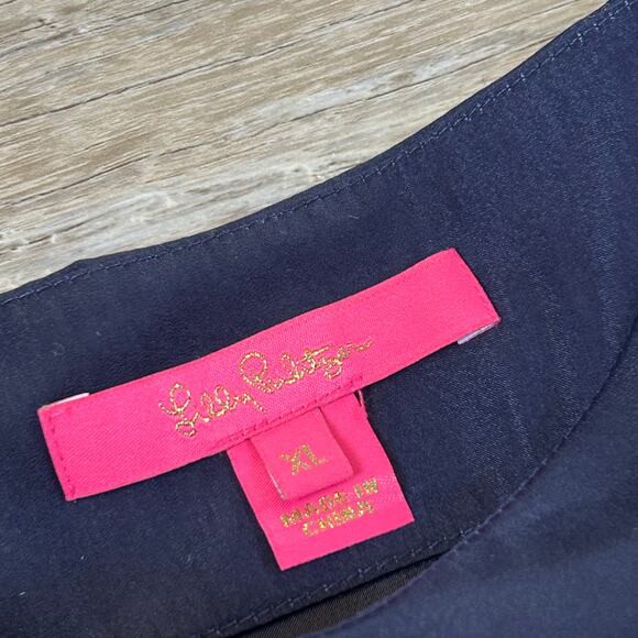 Lilly Pulitzer Navy Blouse Pleated Balloon Sleeve Gold Button Cuffs XL - Picture 4 of 7